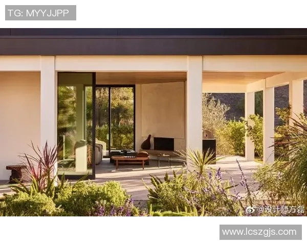 探秘足球明星的豪宅生活揭开他们的奢华居所与独特风格